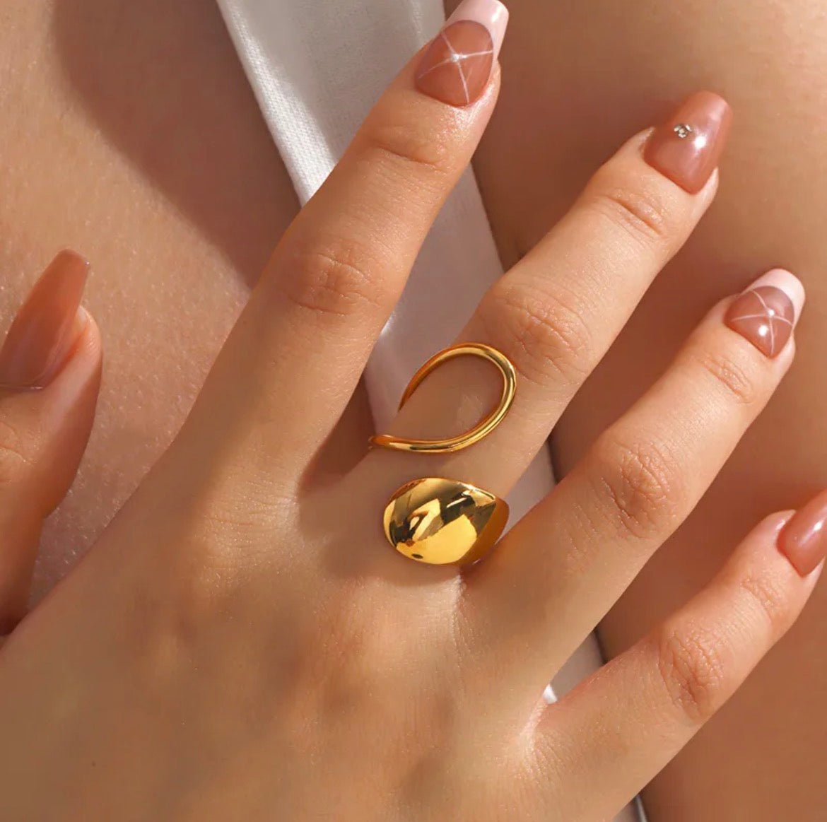 Bague ava